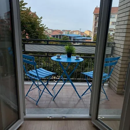 Apartment A Due Passi Metro Bengasi Cir 00127203858 Turin
